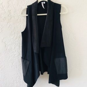 Black Fleece Lined Vest W/ Fleece Lined Pockets M